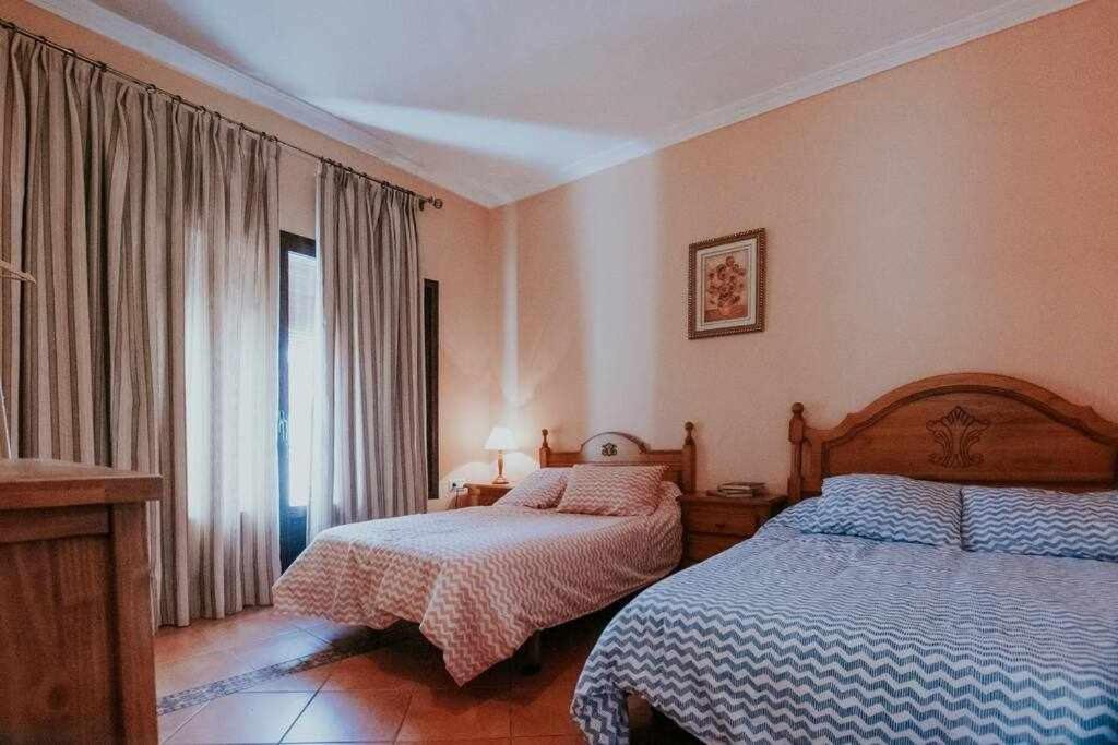 Casa Rural Con Jacuzzi, Sauna, Barbacoa Y Barra Cabeza la Vaca Eksteriør billede